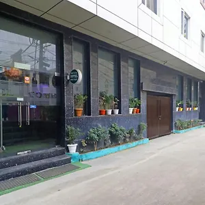 Hotel Smart Plaza By Smart Group New Delhi